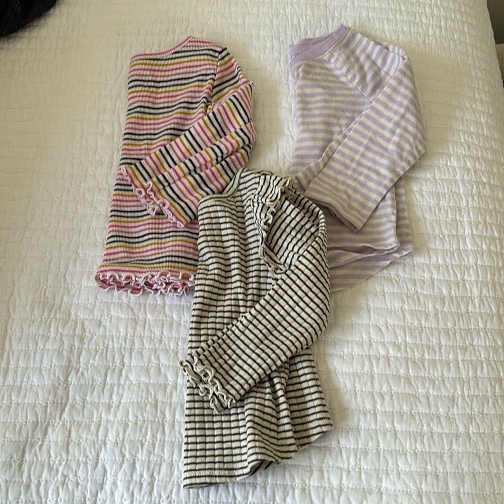 Girls 2T long sleeve shirts